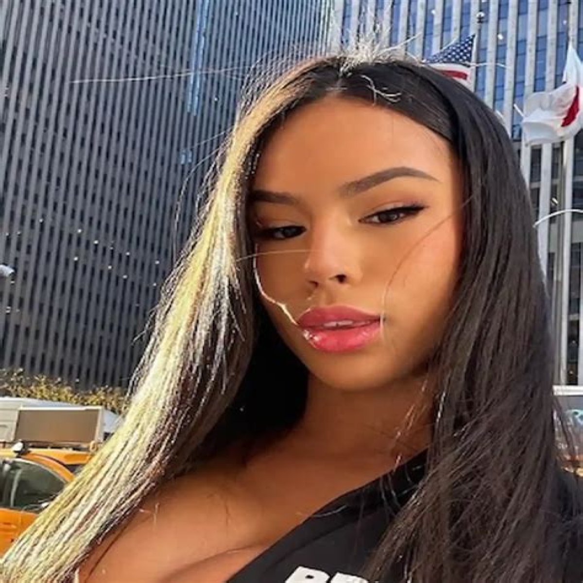 Autumn Falls- Age, Boyfriend, Net Worth, Height, Ethnicity