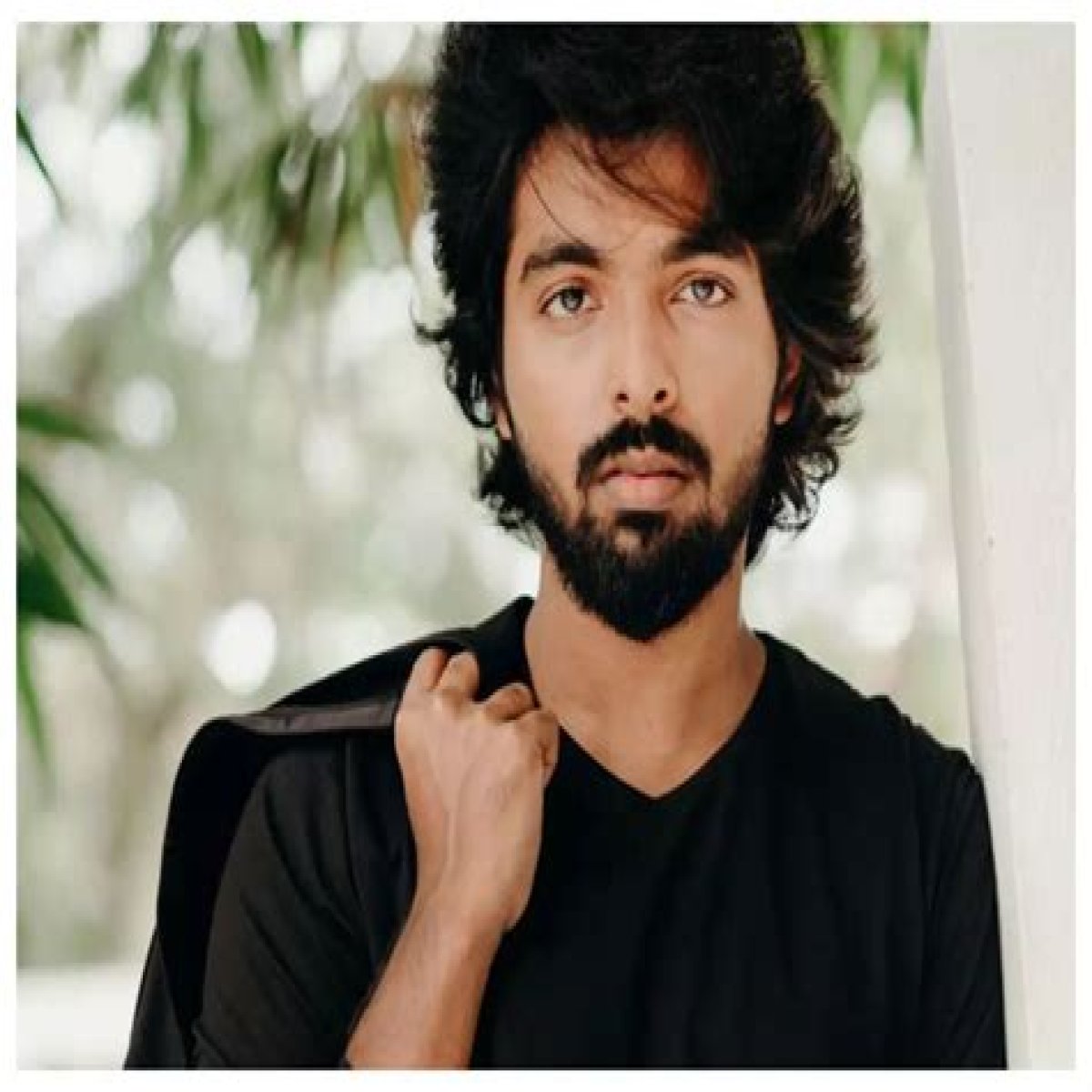 Gv Prakash Kumar (Composer) - Age, Birthday, Bio, Facts, Family, Net Worth, Height & More