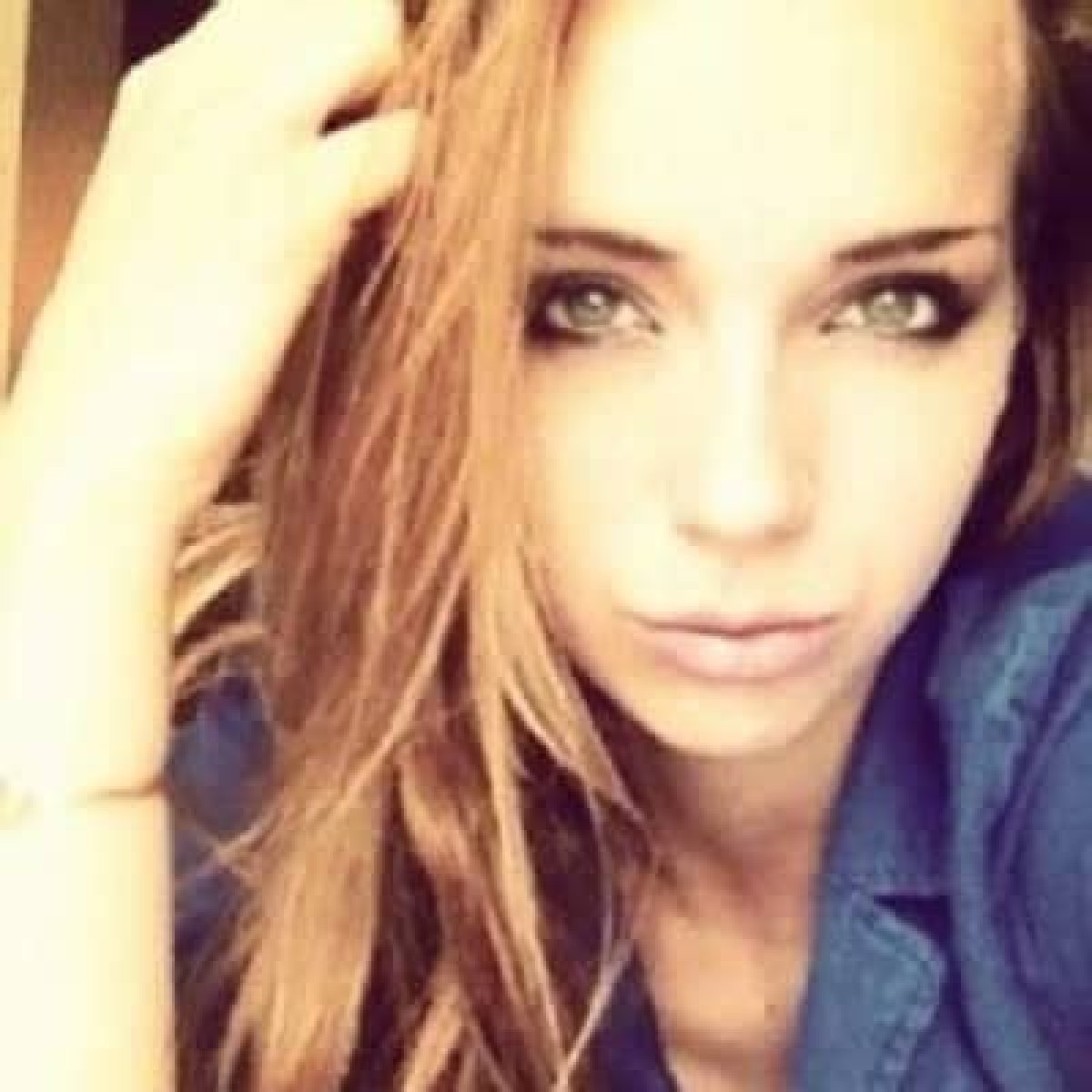 Lyda Loudon - Bio, Age, Single, Body Measurement, Career