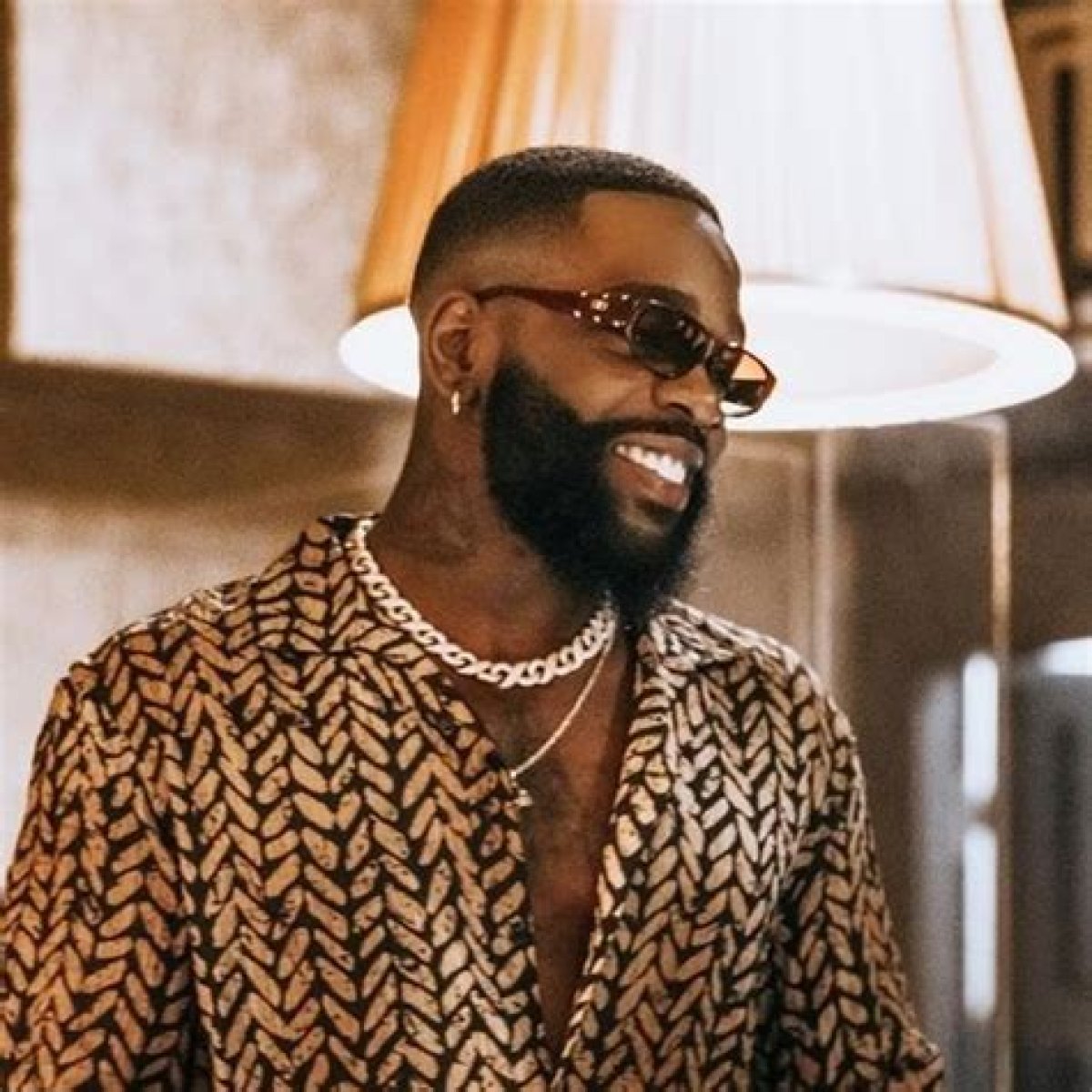 Tayc (R&B Singer) - Age, Birthday, Bio, Facts, Family, Net Worth, Height & More