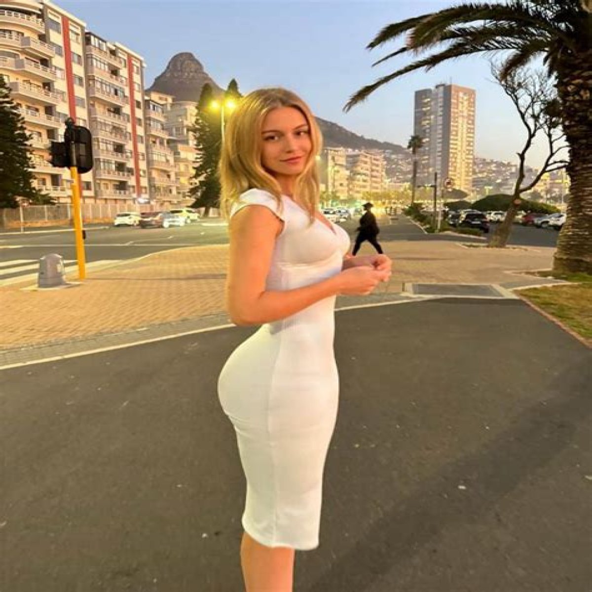 Vera Dijkmans (Instagram Star) Wiki, Biography, Age, Height, Weight, Measurements, Boyfriend, Net Worth, Facts