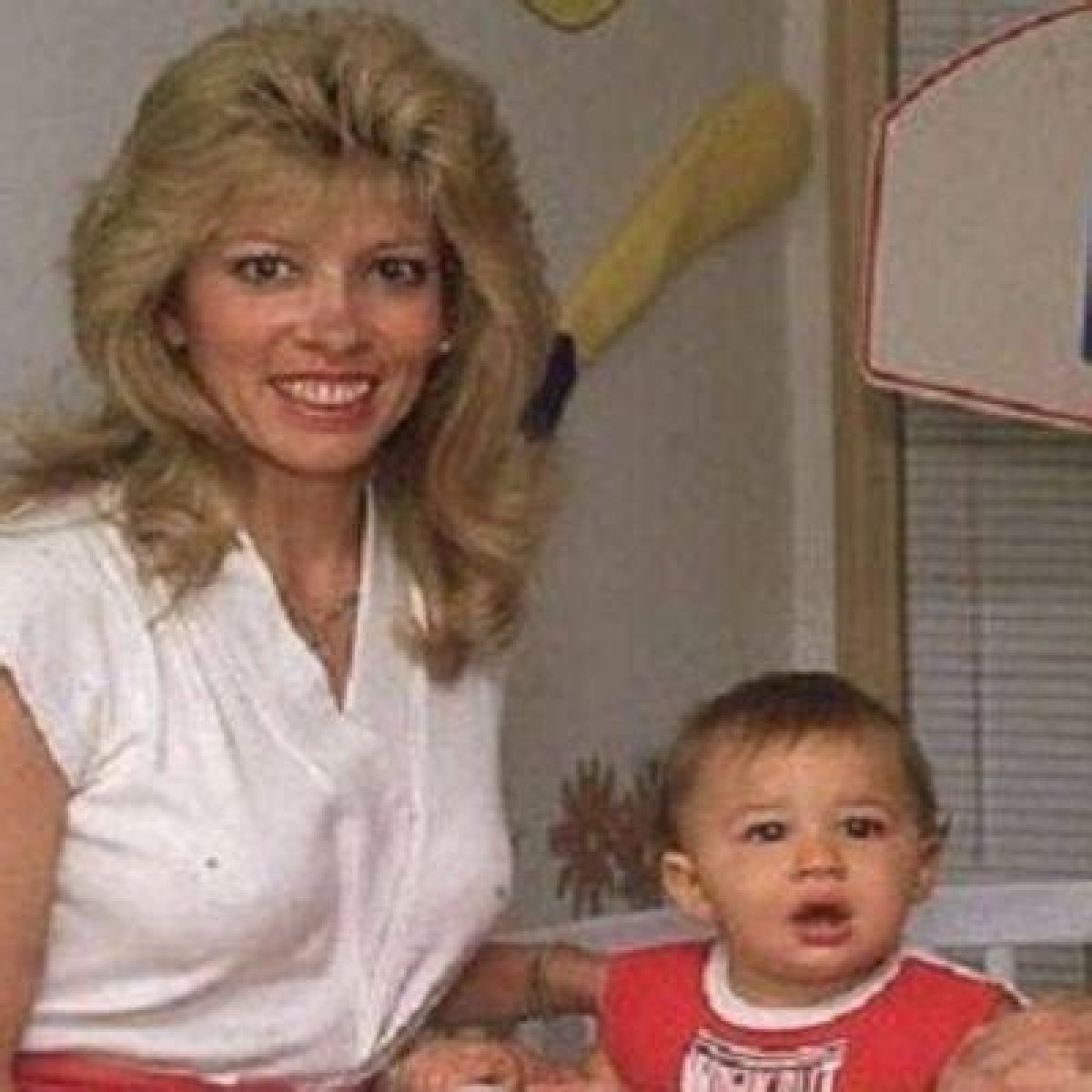 Who is Carol J. Woliung? Wiki, Age, Net Worth, Husband, Marriage, Height