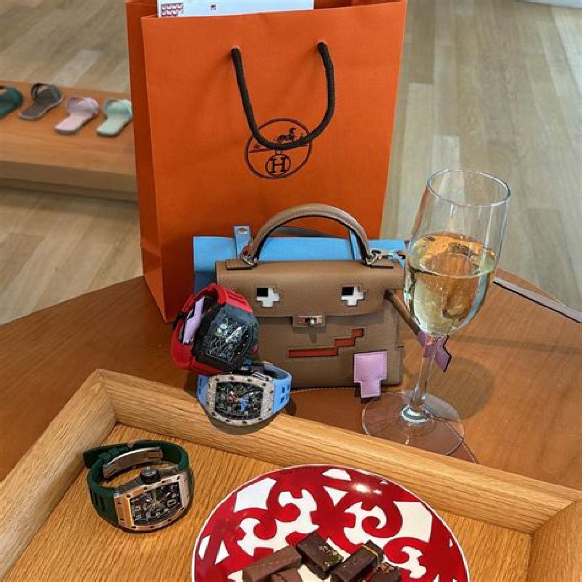   Who is Leo Glore? Meet the Below Deck Med jewelry king on Instagram    Tue 14 July 2020 16:09    Updated Wed 12 August 2020 17:44    Eve Edwards    