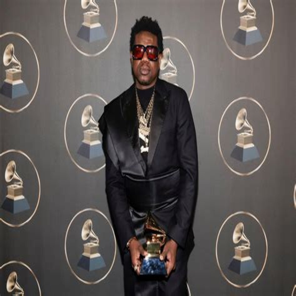 Who is Theron Thomas Dating – Theron Thomas's Girlfriend & Exes