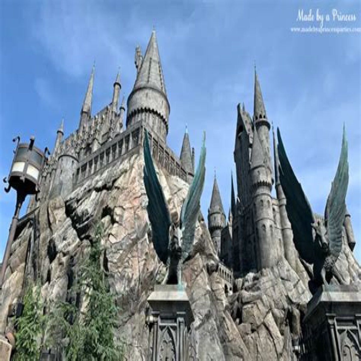 Will I fit on Harry Potter Forbidden Journey Hollywood?